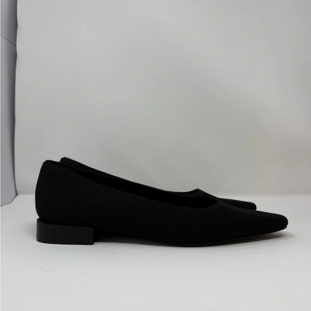 Vivaia Small Square Toe Heels (Minnie pro) Size US 9-9.5